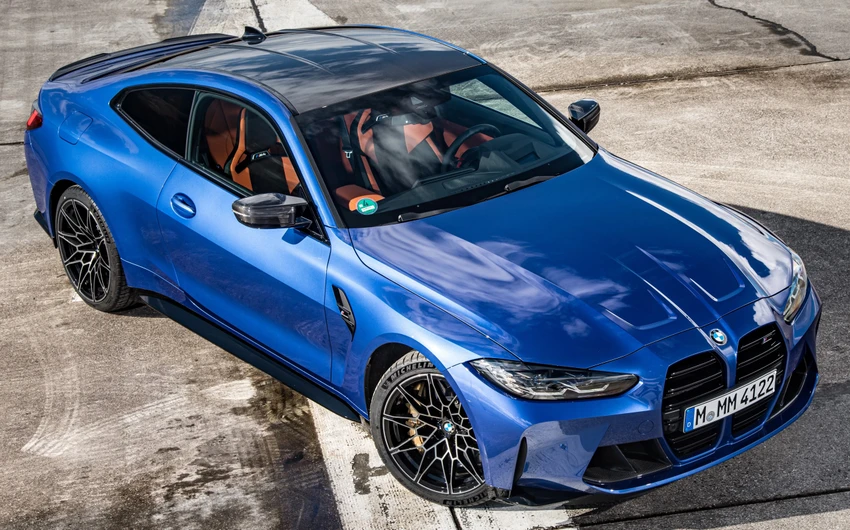 BMW M4 2023 có giá 78.600-89.700 USD. Ảnh: Hotcars. BMW M4 2023 có giá 78.600-89.700 USD. Ảnh: Hotcars.