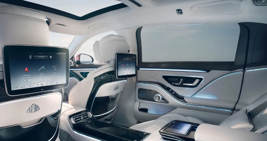 Mercedes-Maybach S-Class 2023 mới nhất có cabin cực kỳ sang trọng. Ảnh: Hotcars. Mercedes-Maybach S-Class 2023 mới nhất có cabin cực kỳ sang trọng. Ảnh: Hotcars.