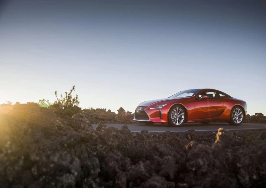 Lexus LC500 2018-2023. Ảnh: Motorbiscuit. Lexus LC500 2018-2023. Ảnh: Motorbiscuit.