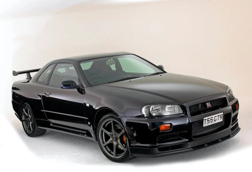 Nissan GT-R 1999-2002 (R34). Ảnh: Motorbiscuit. Nissan GT-R 1999-2002 (R34). Ảnh: Motorbiscuit.