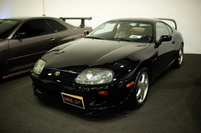 Toyota Supra 1994-1998. Ảnh: Motorbiscuit. Toyota Supra 1994-1998. Ảnh: Motorbiscuit.