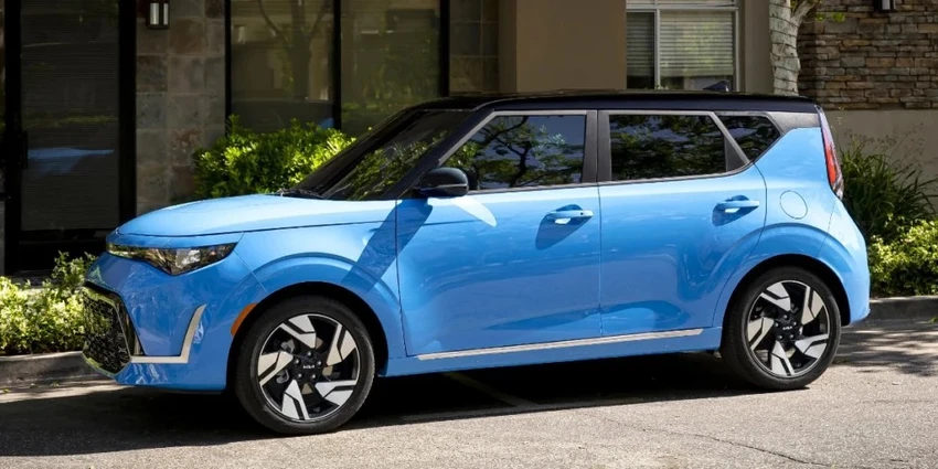 Kia Soul là một trong những chiếc SUV cỡ nhỏ đáng chú ý nhất. Ảnh: Motorbiscuit. Kia Soul là một trong những chiếc SUV cỡ nhỏ đáng chú ý nhất. Ảnh: Motorbiscuit.
