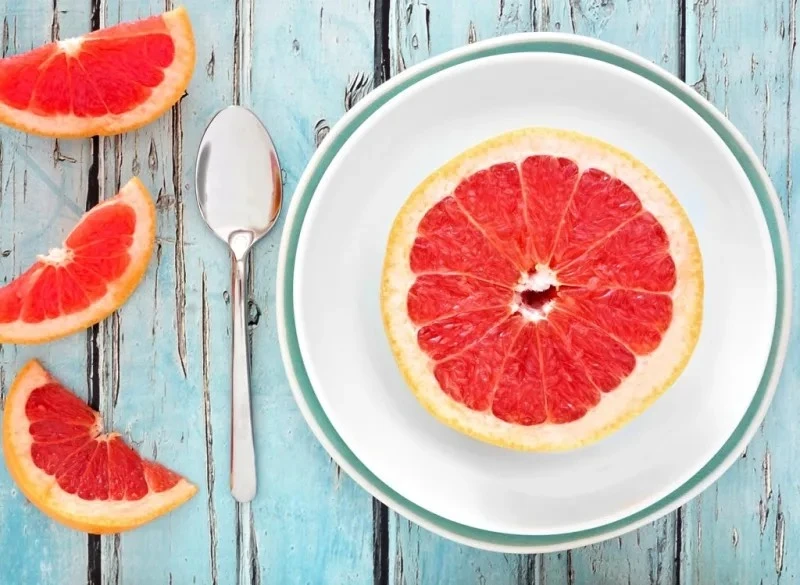 Bưởi có thể hỗ trợ sức khỏe tim mạch. Ảnh: Shutterstock.