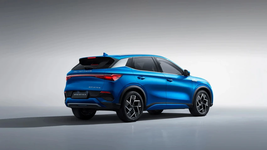 BYD Han có giá chỉ bằng một phần nhỏ so với Tesla Model S. Ảnh: Hotacrs. BYD Han có giá chỉ bằng một phần nhỏ so với Tesla Model S. Ảnh: Hotacrs.