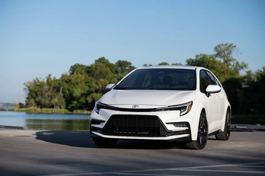 Toyota Corolla 2023. Ảnh: Motorbiscuit.