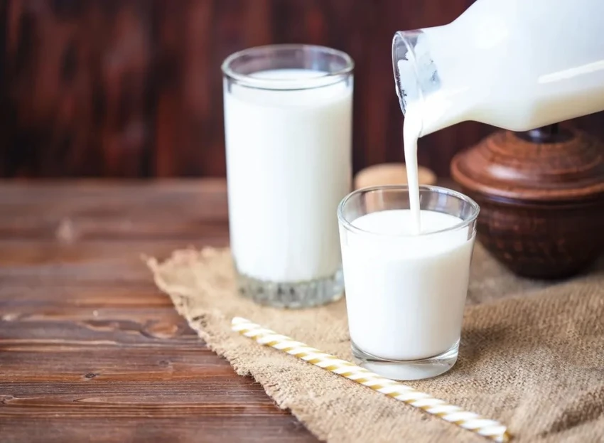 Kefir là một loại đồ uống lên men từ sữa có vị hơi chua và dễ uống. Ảnh: Shutterstock. Kefir là một loại đồ uống lên men từ sữa có vị hơi chua và dễ uống. Ảnh: Shutterstock.