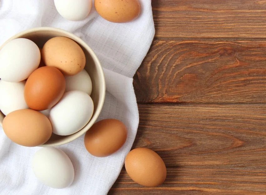 Trứng cũng cung cấp sắt, vitamin B và khoáng chất như selen.Ảnh: Shutterstock. Trứng cũng cung cấp sắt, vitamin B và khoáng chất như selen.Ảnh: Shutterstock.