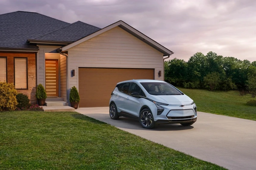 Chevrolet Bolt EV đạt được điểm tổng thể là 8,0/10. Ảnh: Motorbiscuit.