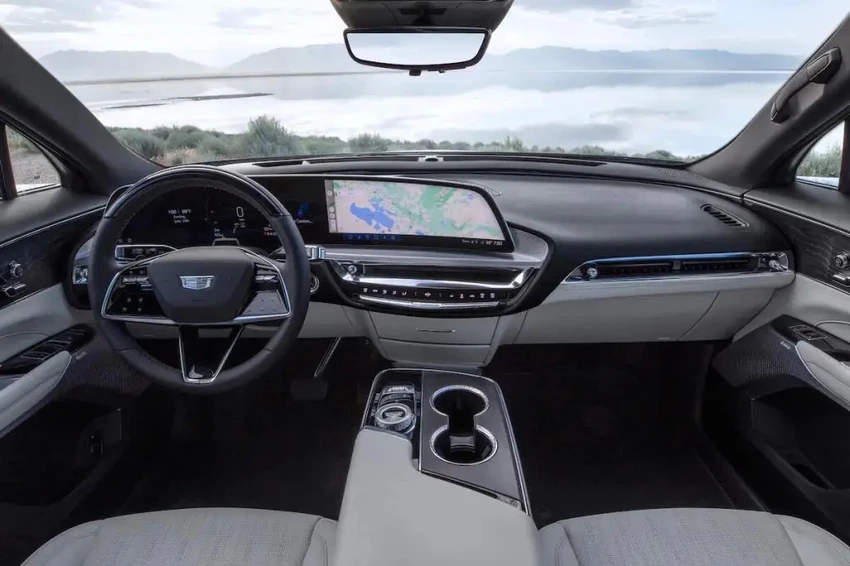 Cadillac Lyriq 2023. Ảnh: Motorbiscuit.
