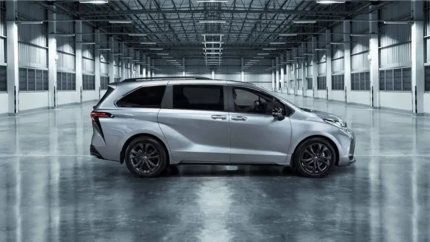 Toyota Sienna 2023. Ảnh: Motorbiscuit. Toyota Sienna 2023. Ảnh: Motorbiscuit.