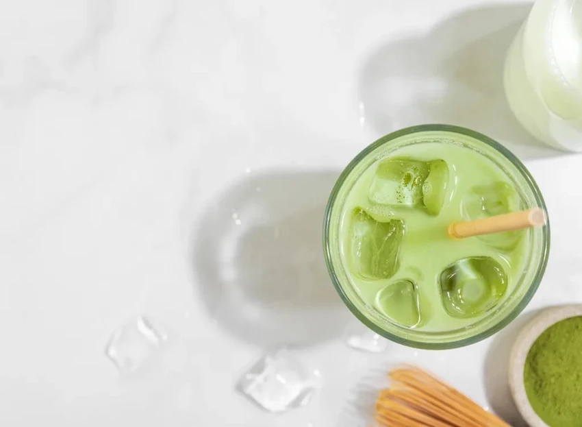 Matcha trà xanh đã được chứng minh là có tác dụng thúc đẩy quá trình đốt cháy chất béo. Ảnh: Shutterstock. Matcha trà xanh đã được chứng minh là có tác dụng thúc đẩy quá trình đốt cháy chất béo. Ảnh: Shutterstock.