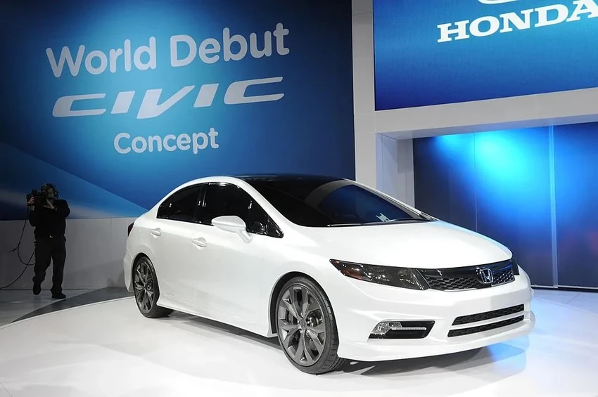 Honda Civic 2011 là ứng cử viên hàng đầu đã qua sử dụng trung bình là 7.665 USD. Ảnh: Motorbiscuit. Honda Civic 2011 là ứng cử viên hàng đầu đã qua sử dụng trung bình là 7.665 USD. Ảnh: Motorbiscuit.
