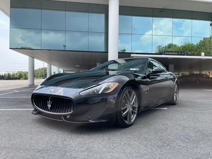 Maserati GranTurismo thể thao 2013. Ảnh: Motorbiscuit.