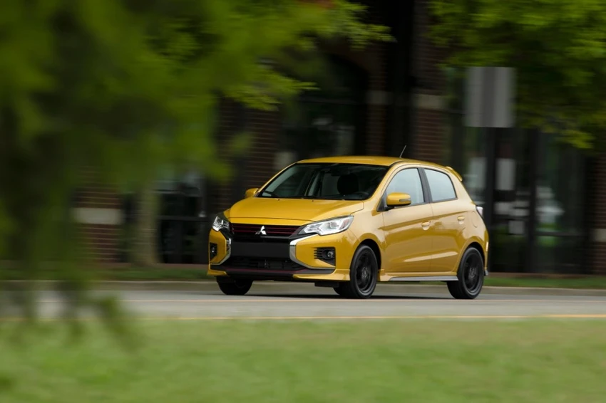 Mitsubishi Mirage hatchback. Ảnh: Motorbiscuit. Mitsubishi Mirage hatchback. Ảnh: Motorbiscuit.