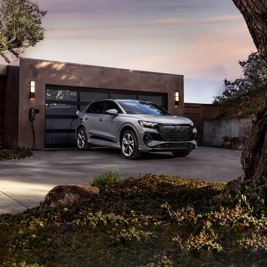 Audi e-tron 2022. Ảnh: Motorbiscuit. Audi e-tron 2022. Ảnh: Motorbiscuit.