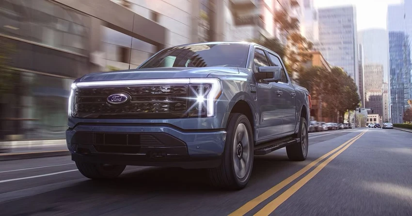 Ford F-150 Lightning Platinum 2022 tăng tốc 0-100 km/h trong 4 giây. Ảnh: Hotcar. Ford F-150 Lightning Platinum 2022 tăng tốc 0-100 km/h trong 4 giây. Ảnh: Hotcar.