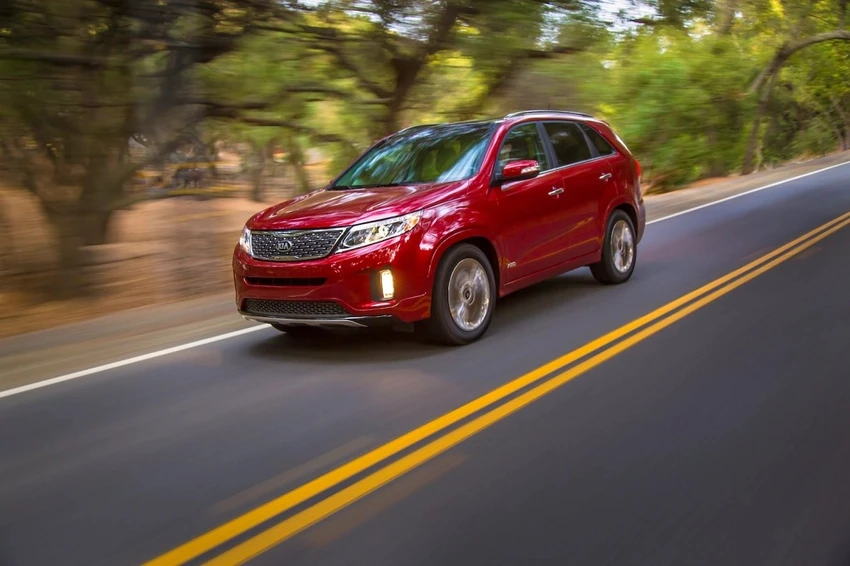 Kia Sorento 2014. Ảnh: Motorbiscuit. Kia Sorento 2014. Ảnh: Motorbiscuit.