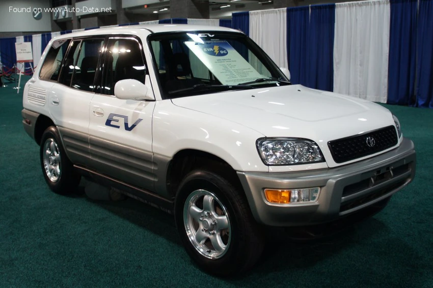 Toyota RAV4 EV 1997. Ảnh: Motorbiscuit. Toyota RAV4 EV 1997. Ảnh: Motorbiscuit.