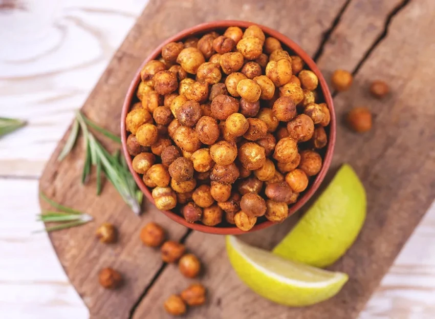 Đậu xanh là một nguồn cung cấp protein, chất xơ và carbohydrate phức hợp tuyệt vời. Ảnh: Shutterstock.