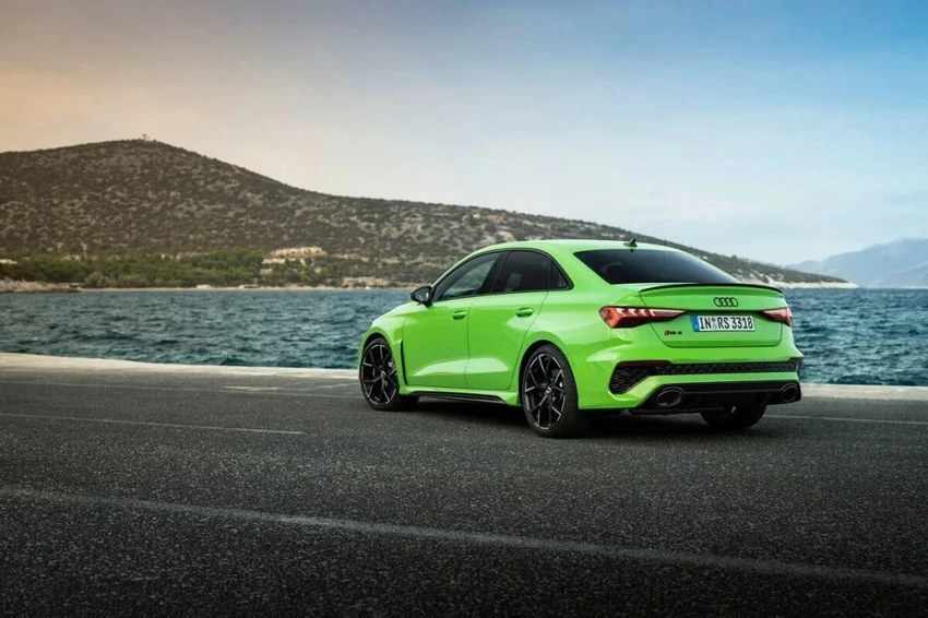 Audi RS3 2023. Ảnh: Motorbiscuit. Audi RS3 2023. Ảnh: Motorbiscuit.