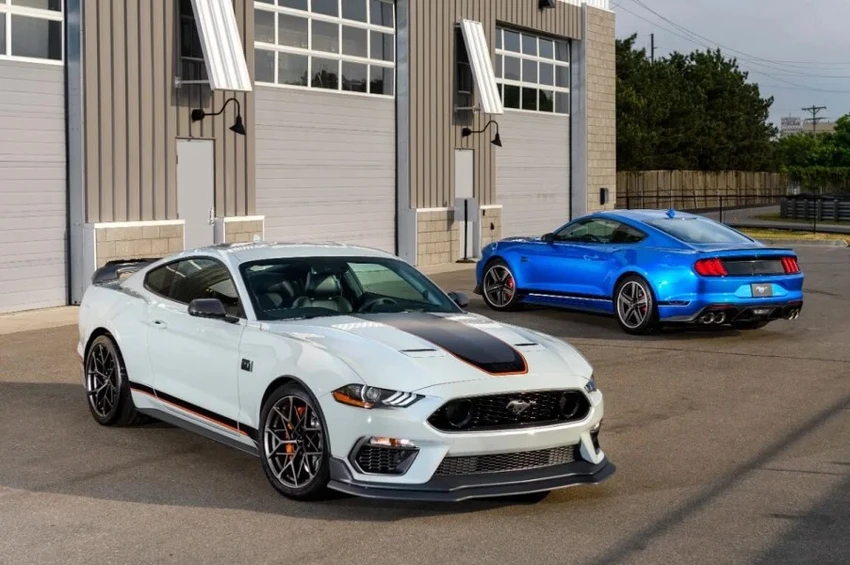 5 mẫu xe Ford Mustang có hộp số tay cho cảm giác lái thú vị nhất ảnh 1 5 mẫu xe Ford Mustang có hộp số tay cho cảm giác lái thú vị nhất ảnh 1