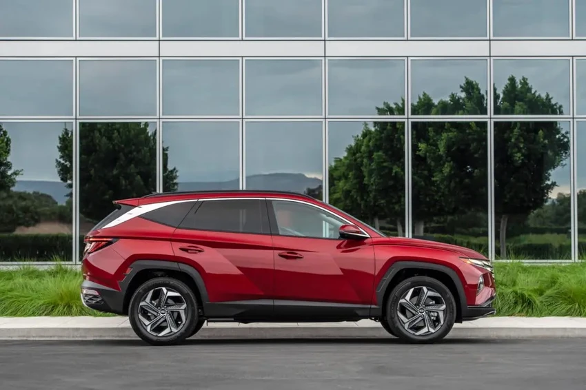 Hyundai Tucson 2023. Ảnh: Motorbiscuit. Hyundai Tucson 2023. Ảnh: Motorbiscuit.