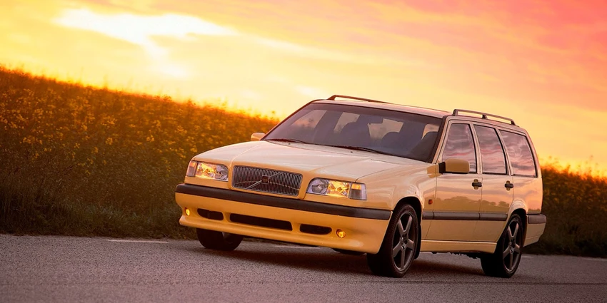 Chiếc 850 T-5R là một trong những chiếc Volvos tốt nhất. Ảnh: Hotcars.