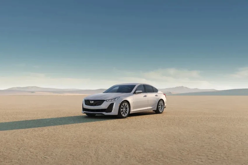 Cadillac CT5-V. Ảnh: Motorbiscuit.