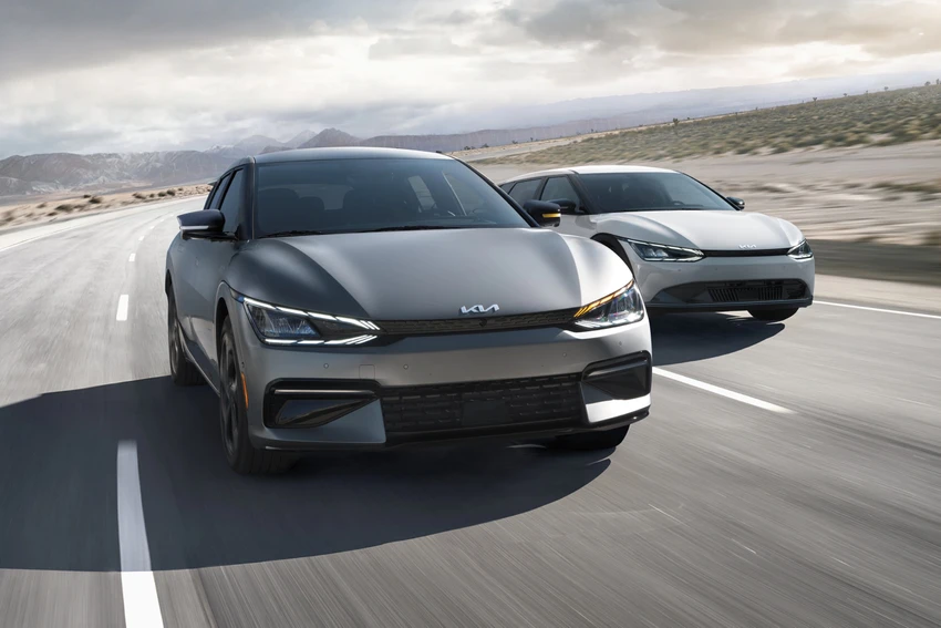 Kia EV6 tháng 7 doanh số tăng 12% nhưng nhìn chung vẫn giảm. Ảnh: Motorbiscuit. Kia EV6 tháng 7 doanh số tăng 12% nhưng nhìn chung vẫn giảm. Ảnh: Motorbiscuit.