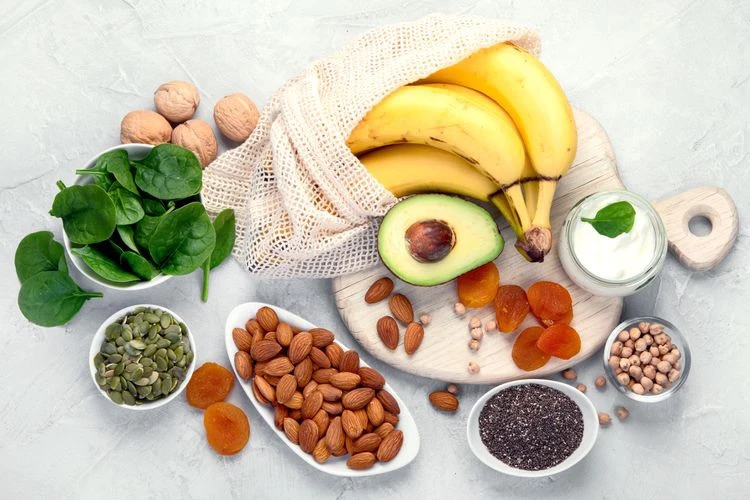 Ăn chế độ giàu kali có thể giúp hạ huyết áp, giảm nguy cơ phát triển sỏi thận và có thể giúp điều chỉnh lượng đường trong máu, cùng nhiều lợi ích khác. Ảnh: BIT245 / GETTY OMAGES. Ăn chế độ giàu kali có thể giúp hạ huyết áp, giảm nguy cơ phát triển sỏi thận và có thể giúp điều chỉnh lượng đường trong máu, cùng nhiều lợi ích khác. Ảnh: BIT245 / GETTY OMAGES.