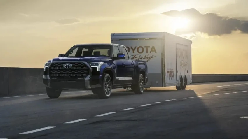 Doanh -so-ban-xe-tai- hybrid-cau- Ford-dang-thong-linh-thi-truong-Toyota Tundra Hybrid .jpg