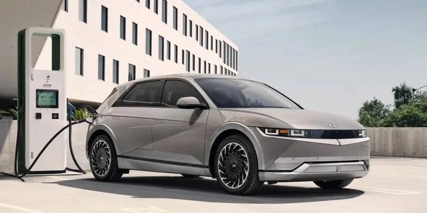 Day-la-mau-xe-ky-la-nhat- trong-dong-san-pham-2024 - Hyundai-Ioniq 5.jpg