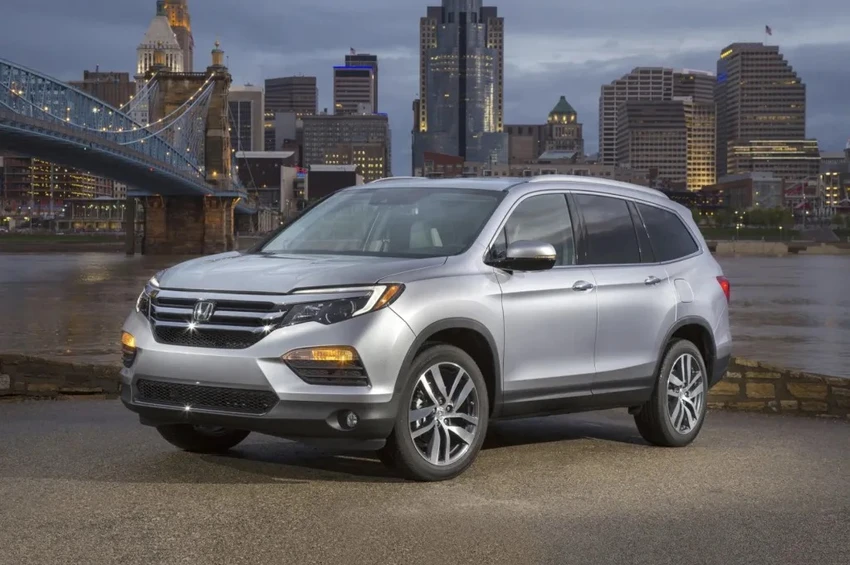 3 mẫu SUV cỡ trung đã qua sử dụng tốt nhất với giá dưới 610 triệu đồng.jpg