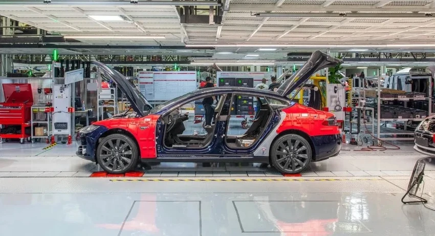 Tesla-1.jpg