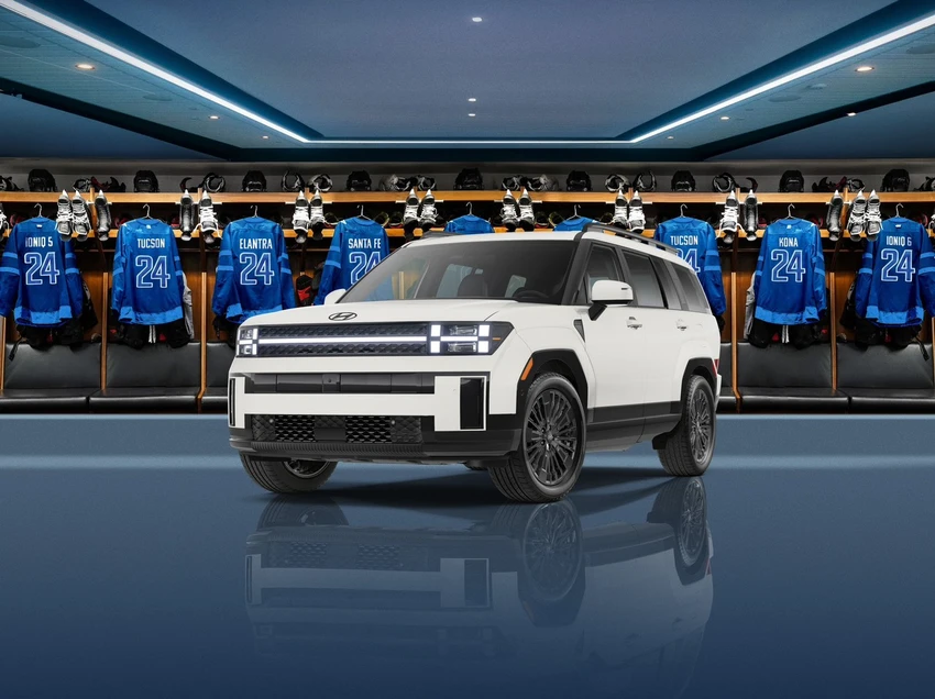 Hyundai Santa Fe Hybrid NHL 2024 phiên bản giới hạn với giá khởi điểm hơn 1 tỉ đồng.jpg