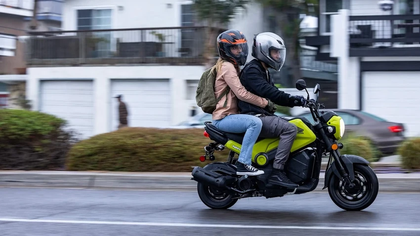 Đây là mẫu xe máy Honda Mini mạnh mẽ.jpg