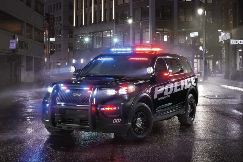 Hãng Ford thu hồi 85.000 xe vì nguy cơ cháy động cơ.jpg