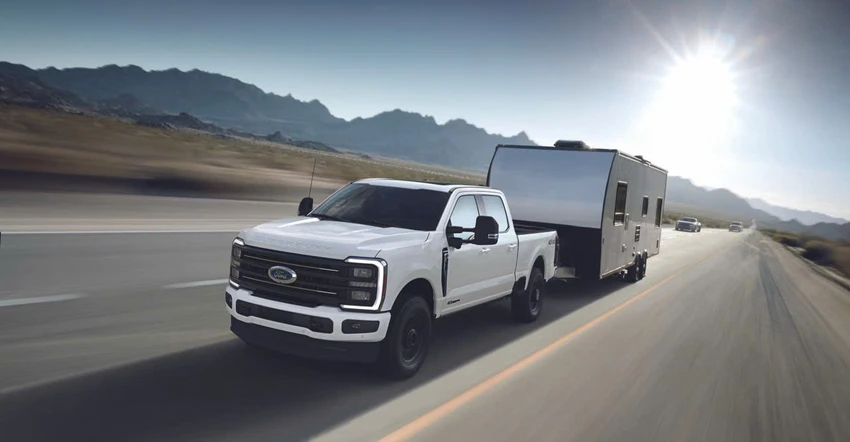 Ra mắt xe bán tải Ford Super Duty 2025 sang trọng hơn và mạnh mẽ.jpg