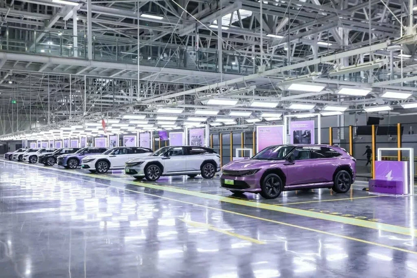 Honda thay thế công nhân bằng robot và AI để cắt giảm chi phí.jpg