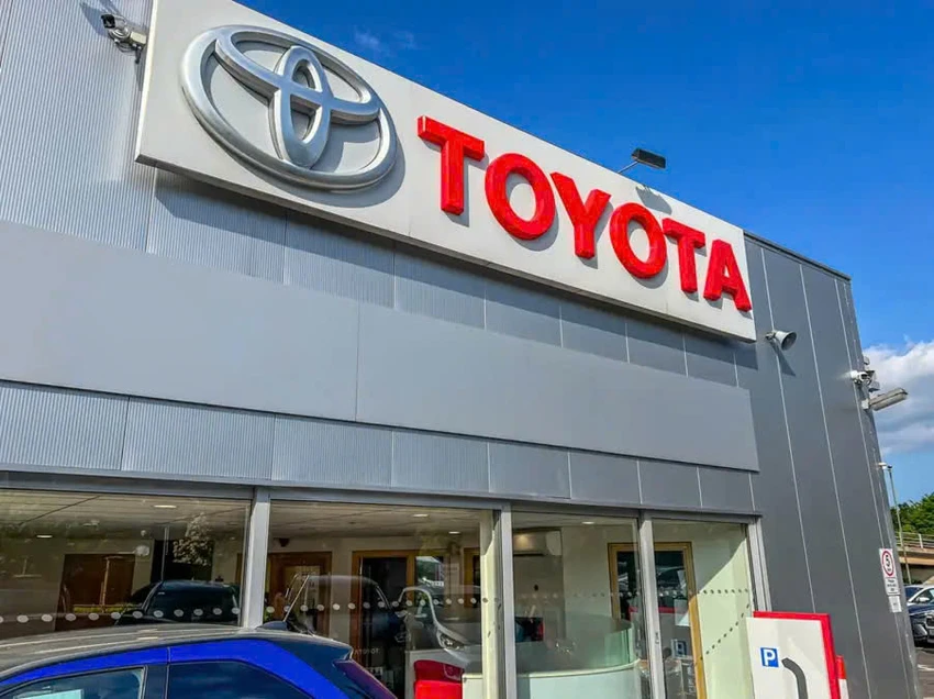 Toyota tham vọng chiếm lĩnh thị trường ô tô điện.jpg