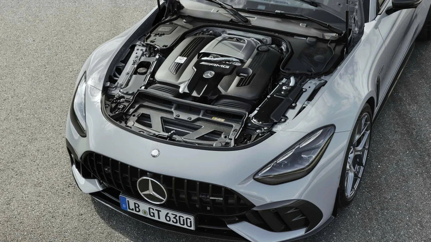 Mercedes 'Điều chỉnh lộ trình' để kéo dài tuổi thọ động cơ đốt trong.jpg