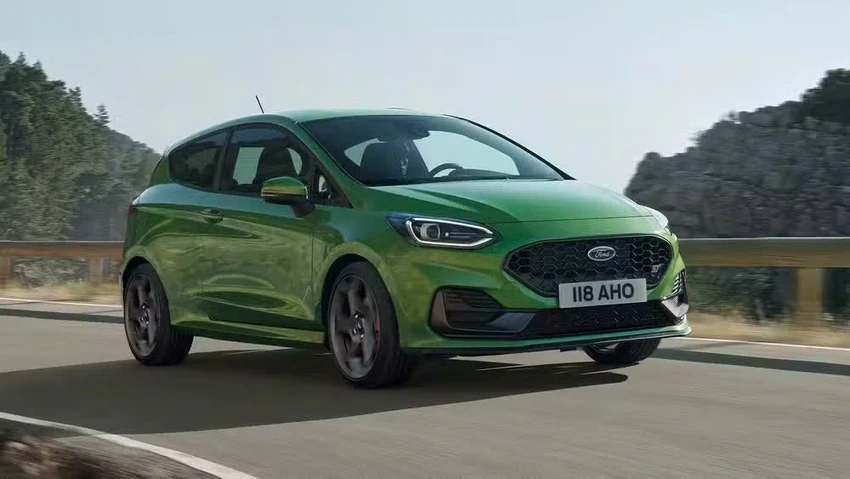 Thương hiệu Ford thừa nhận sai lầm khi khai tử xe thông thường.jpg