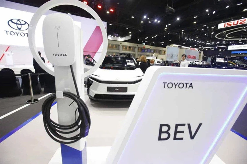 Toyota.jpg