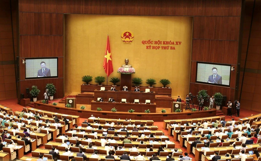 Quốc hội nghe báo cáo về thực hành TK, CLP. Quốc hội nghe báo cáo về thực hành TK, CLP.