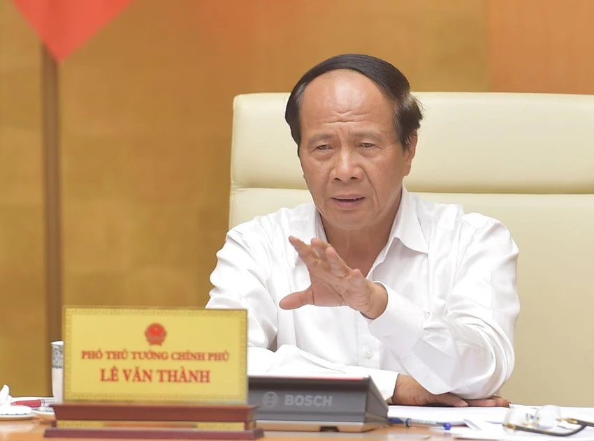 Phó Thủ tướng Lê Văn Thành nói phải chú trọng từ khâu đầu tiên trong giải ngân vốn đầu tư công. Ảnh: ĐT Phó Thủ tướng Lê Văn Thành nói phải chú trọng từ khâu đầu tiên trong giải ngân vốn đầu tư công. Ảnh: ĐT