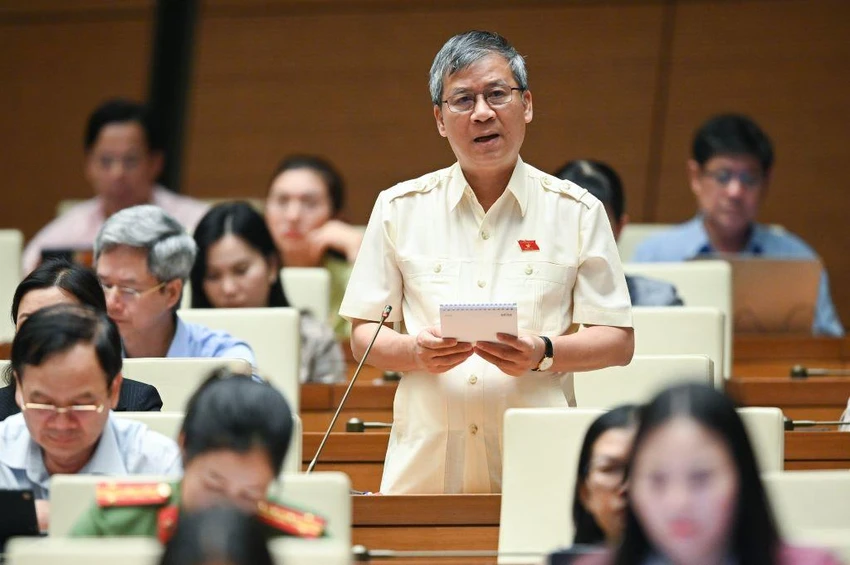 Đại biểu Nguyễn Anh Trí nói "tham nhũng vặt" cần được tập trung phòng, chống hơn nữa. Ảnh: PT Đại biểu Nguyễn Anh Trí nói "tham nhũng vặt" cần được tập trung phòng, chống hơn nữa. Ảnh: PT