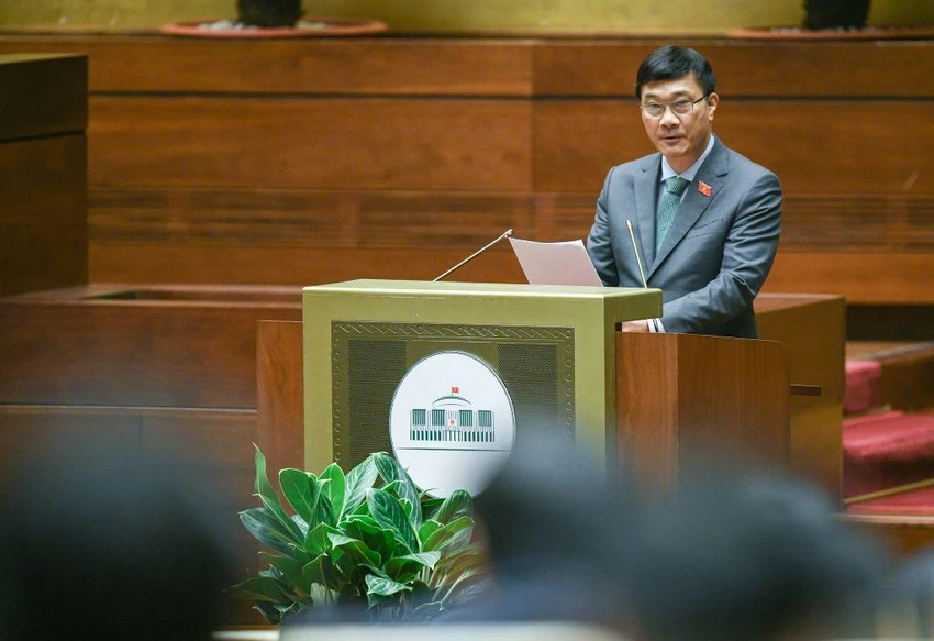 Chủ nhiệm Ủy ban Kinh tế Vũ Hồng Thanh tiếp thu, giải trình ý kiến của ĐBQH về dự thảo Nghị quyết kinh tế - xã hội 2023. Ảnh: QH Chủ nhiệm Ủy ban Kinh tế Vũ Hồng Thanh tiếp thu, giải trình ý kiến của ĐBQH về dự thảo Nghị quyết kinh tế - xã hội 2023. Ảnh: QH