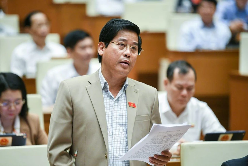 ĐB Dương Văn Phước đề nghị Nhà nước phải dùng quyền lực của mình trong thu hồi đất đai trong những trường hợp không thỏa thuận được để giải quyết ách tắc. Ảnh: QH ĐB Dương Văn Phước đề nghị Nhà nước phải dùng quyền lực của mình trong thu hồi đất đai trong những trường hợp không thỏa thuận được để giải quyết ách tắc. Ảnh: QH