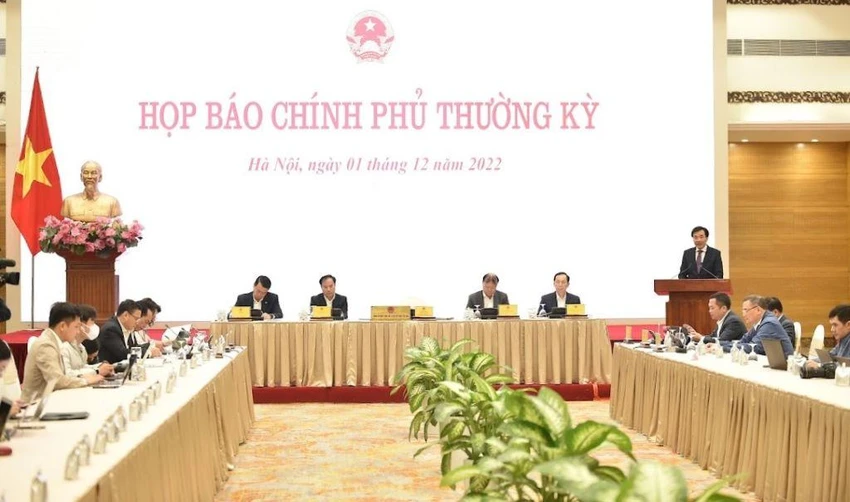 Quang cảnh họp báo Chính phủ chiều 1-12. Ảnh: VGP hop-bao-thang-11