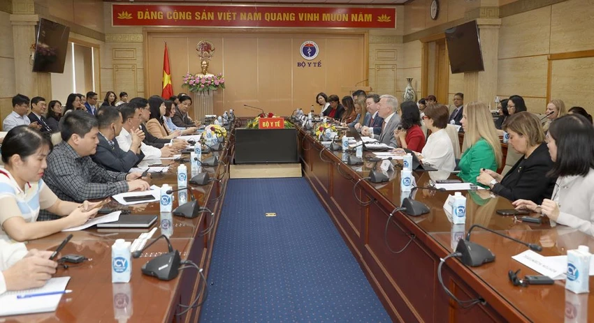 Cuộc làm việc giữa Hội đồng Kinh doanh Mỹ - Asean và Bộ Y tế. Ảnh: ANH MINH Cuộc làm việc giữa Hội đồng Kinh doanh Mỹ - Asean và Bộ Y tế. Ảnh: ANH MINH